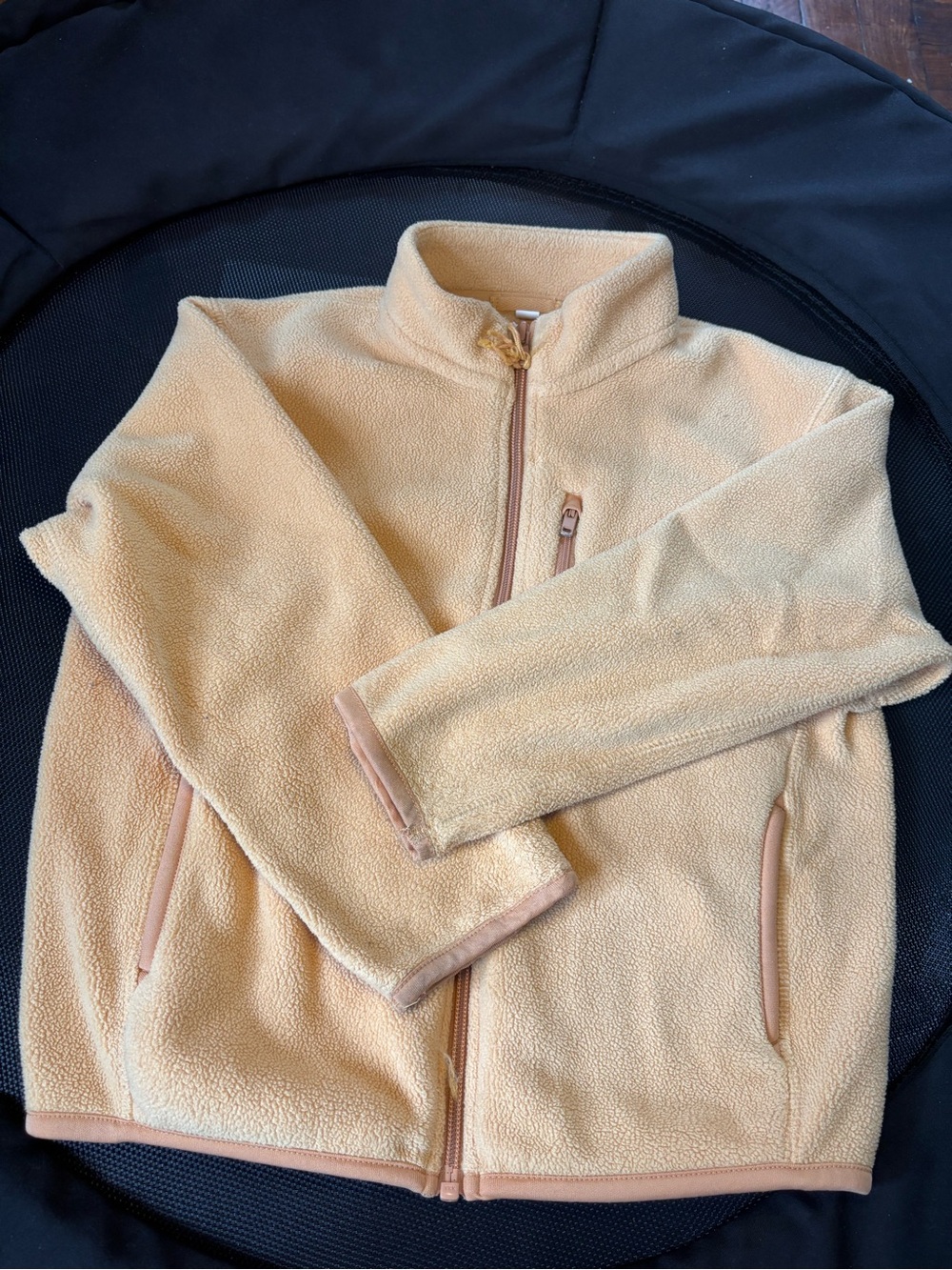 Uniqlo Cream Fleece Zip Jacket with Pink Trim